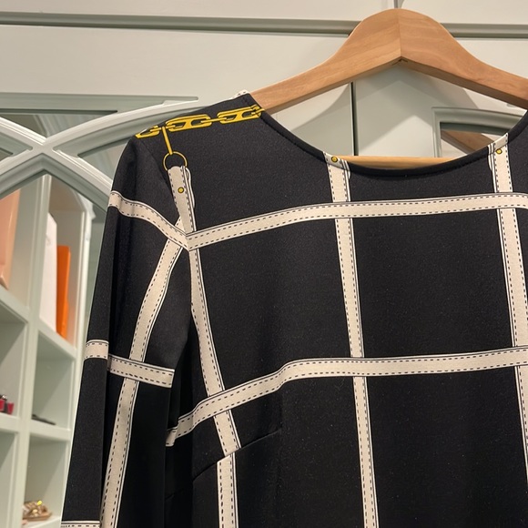 Jersey Knit Printed Sheath Dress - Picture 5 of 5